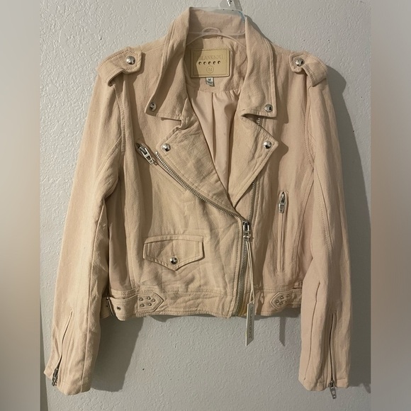 NWT BLANKNYC Women's Crepe Moto Jacket Zips Snaps Adjust Belt Tan - Picture 3 of 5